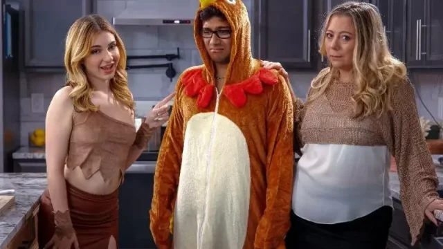 Demi Hawks Making Stepbro Smile On Thanksgiving Hardcore Roleplay Family