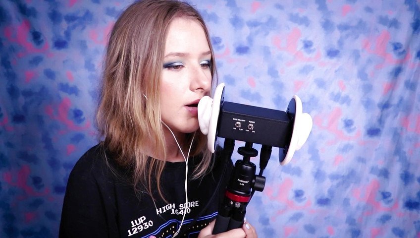 Diddly ASMR Whispering in Your Ear