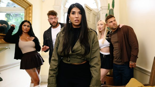 Ghosted Episode 1 Jasmine Sherni Porn Yasmina Khan Frances Bentley Juan Lucho Danny D Xander Corvus Spooky Supposedly Haunted Mansion On Halloween1 Diaper Porn